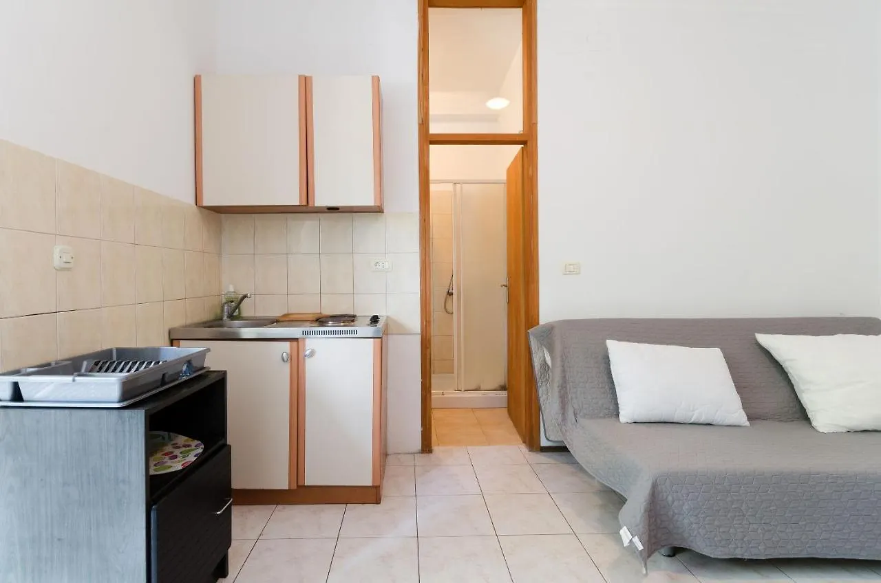 Apartments Massimo Ρόβινι